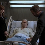 HOUSE_MD_-_E8X04_RISKY_BUSINESS_213.jpg