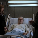 HOUSE_MD_-_E8X04_RISKY_BUSINESS_219.jpg
